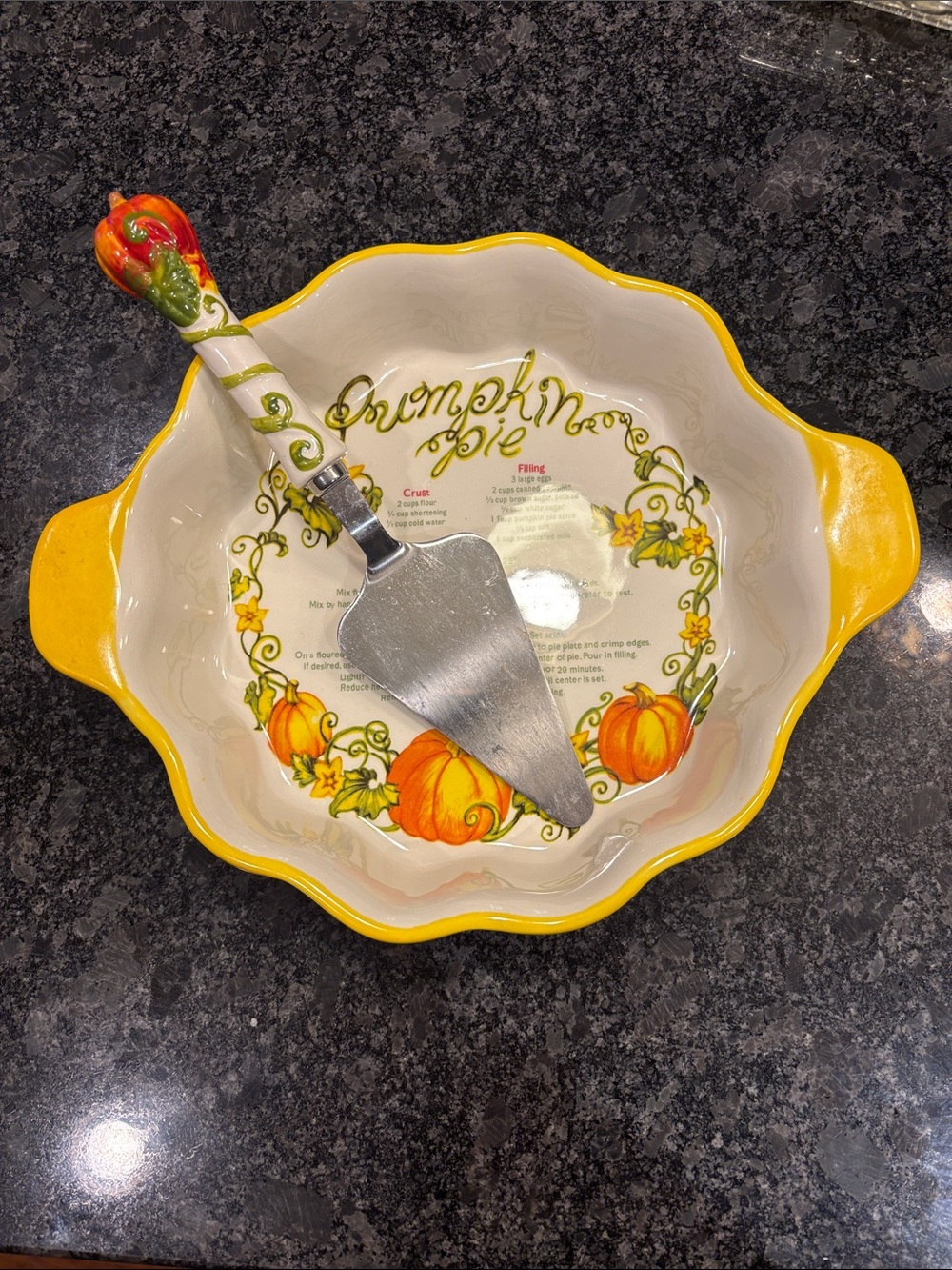 Temptations Pumpkin Pie Ceramic Serving Dish & matching pie server